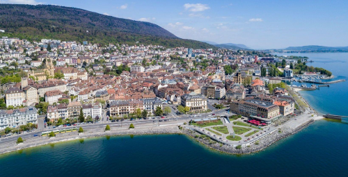 reportage lucas vuitel vue drone collegiale chateau ville 3